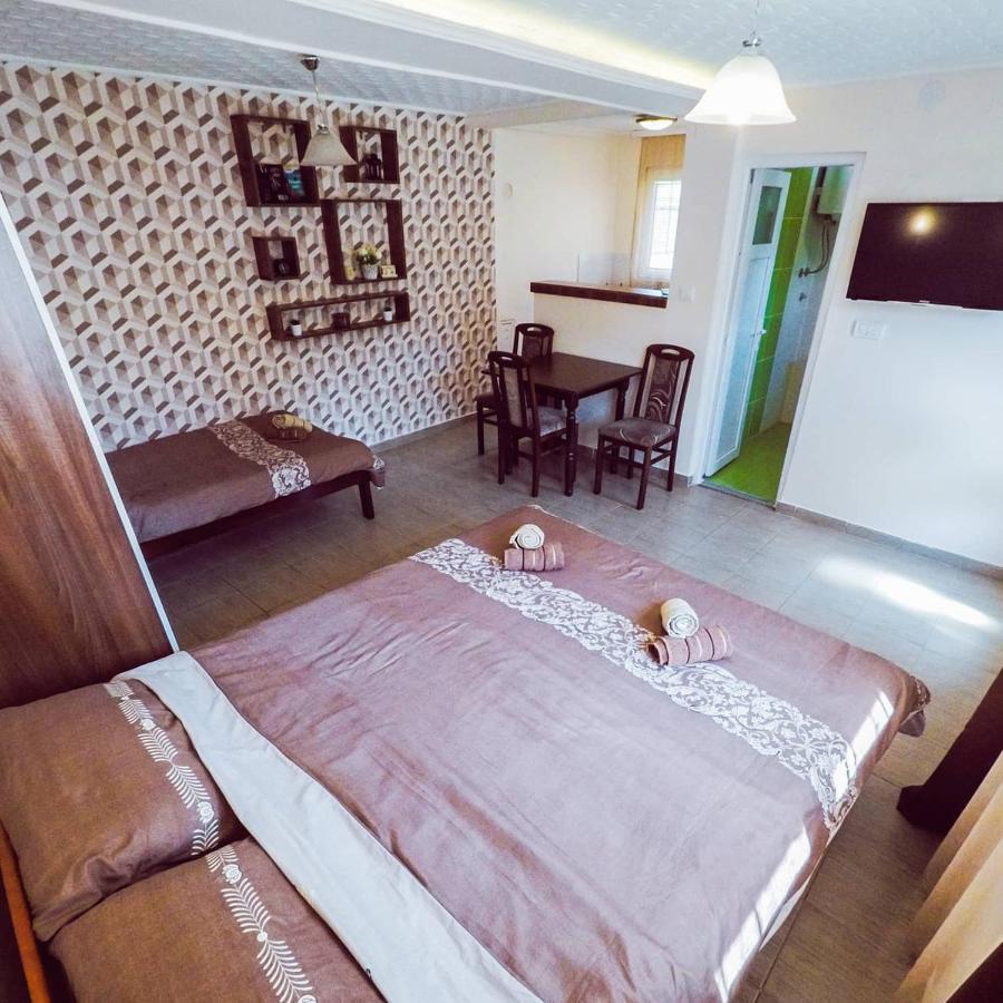 Apartmani Trajkovic Соко Баня Екстериор снимка